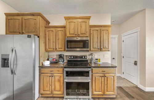 Teton Harmony by KABINO Hot Tub Pool Table Fire Pit Mtn Views 2 Levels 2 Living Rooms WiFi Grill - Foto 17