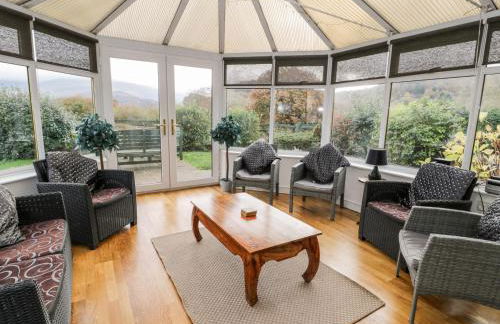 Ddol Helyg Farmhouse - Photo 10