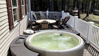 Gorgeous Cottage with Hot-tub and Games in Beaver Cove, Maine - Foto 2