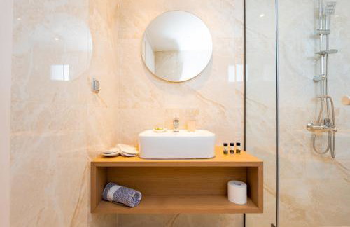 Olynthus Luxury Rooms & Suites - Foto 6