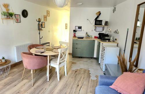 Maison cosy emplacement idéal Chartres, Netflix, Wifi, garage vélos - Foto 7