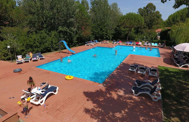 Semi Detached Bungalow with AC near Coast of Tuscany - Foto 12