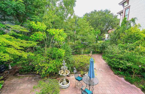 Master King Room Victorian with Private Bathroom in a Historic house - Foto 24