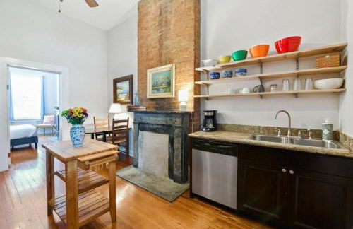 Montgomery Apartments on Magazine Street - Foto 73