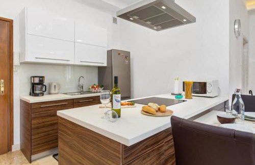 Holiday house with swimming pool - Photo 15