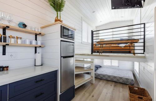 modern home with private hot tub - Foto 2