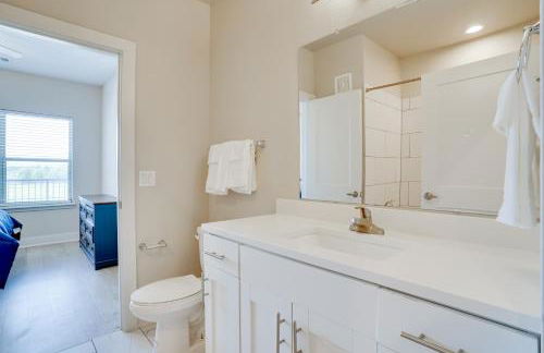 Commute to Fort Worth Newly Built Apt with Pool - Foto 19