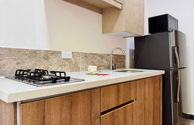 w Majestic Loft w Modern Deco in Cali - Photo 4