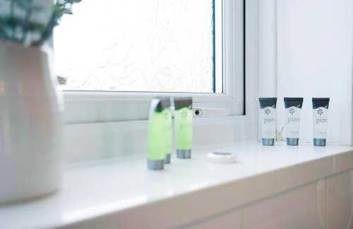 New! 5BR in Newton Drive - Foto 14