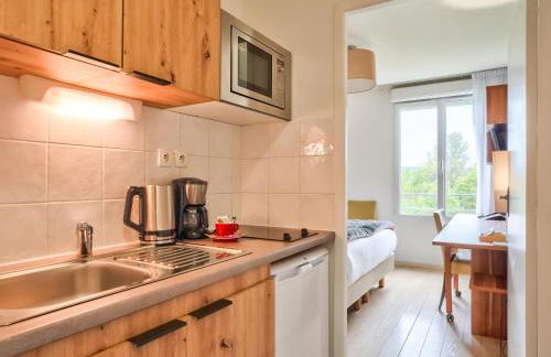 Residhome Paris Saclay " Bures sur Yvette " - Foto 8