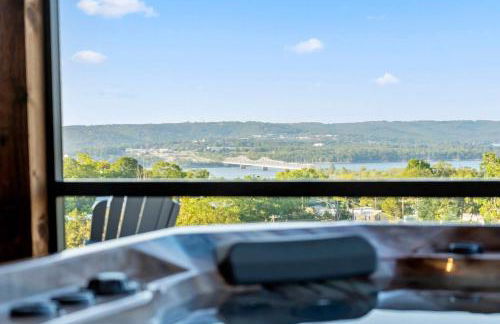 A Birds Eye Bridge View - 5 BDR with Private Hot Tub - Foto 104