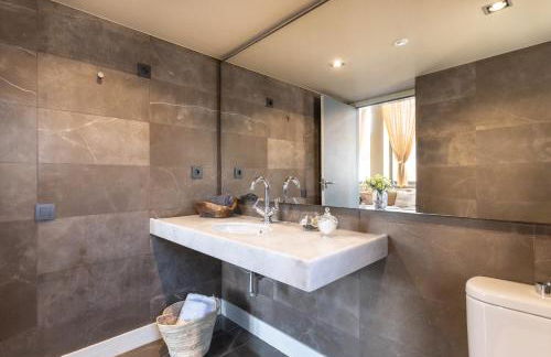 Emperador by Unik Vacation - Foto 48