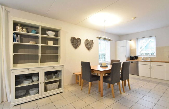 Quaint Holiday Home in Zonnemaire With Roofed Terrace - Foto 17