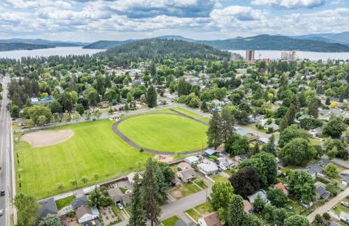 Tribe and Vibe In Downtown CDA Modern Comfort And Fun For You And Your Crew, Just Steps From Downtown - Foto 12