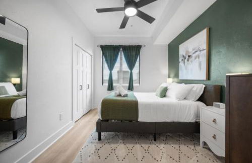 PFR Suites - Highland, 3BR 2BA Shadyside Condo, Penthouse Unit, 2 Decks, Off-Street Parking, 4th Floor Walkup - Foto 4