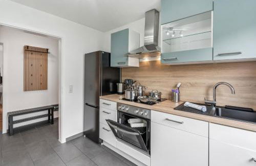 Modernes 6-Betten-Apartment mit Balkon und Parkplatz - zentrale Lage - Foto 11