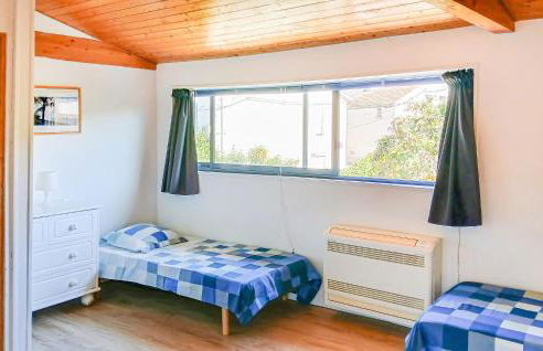 4 Bedroom Gorgeous Home In Pujaut - Photo 22