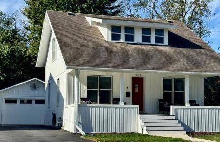 A Calm, Stylish Retreat - Steps to Lake, Downtown, and Surf District - Foto 27