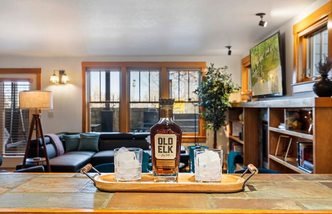 Sleek Condo - Near Park, Poudre River and Old Town - Foto 12