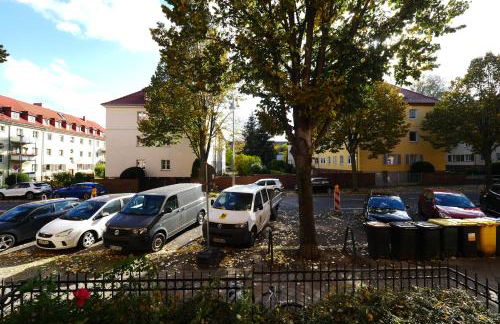 Wohnung mit Blick auf die Zitadelle Petersberg - 3 Zimmer - Foto 55