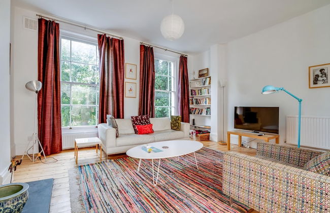 Bright Two Bedroom Apartment Near Vibrant Camden Town - Foto 5