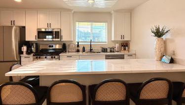 Beach Paradise- 4 min walk from beach - Foto 4