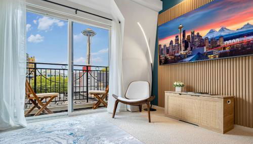 Designer Penthouse Space Needle View & Walk to Everything - Foto 1