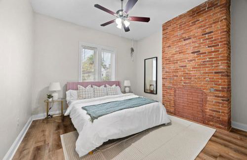 Games,BBQ, Netflix plus FREE Parking Near Bakery Square - Foto 5