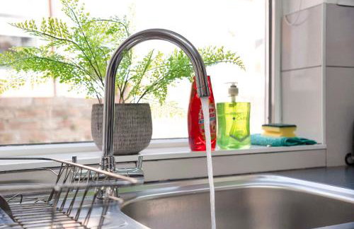 Family-Friendly 2BR Close to Durham City - Foto 16