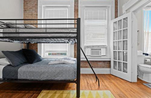 Historic 3-BR Downtown Bourbon Getaway - Foto 73