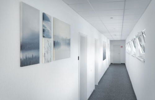 Apart4me Modern Apartment Geislingen zentral mit Parkplatz - Foto 42