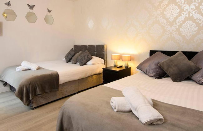 1 bed Apartment Close to Football Grounds - Foto 8