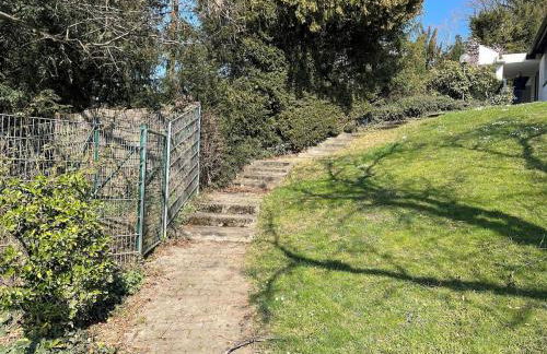 Ferienhaus mit Pool und Aussicht 20 min von Stuttgart Flughafen und Messe - Photo 24