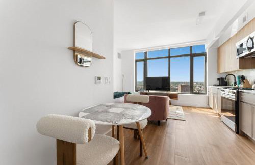 Modern Studio Oasis with High End Amenities - Photo 16