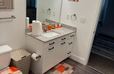 Cozy Contemporary Condo - Foto 10