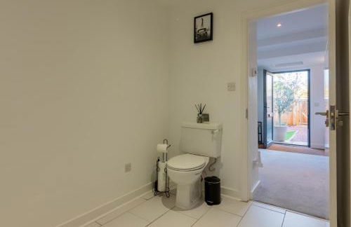 Cotswold holiday let with hot tub - The Old Garage - Foto 31