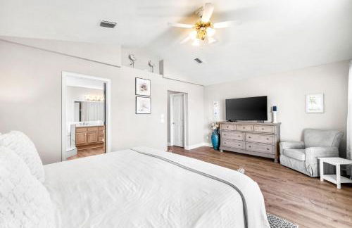 Andrea's Island - PET FRIENDLY - BEACH SERVICE-SLEEPS12!! - Foto 33