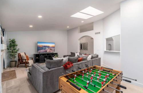 Luxury Scottsdale Retreat Heated Pool and Mini Golf - Foto 9