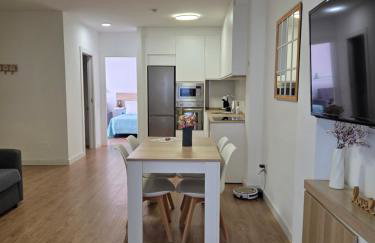 Floridos Playa Piso reformado de 2 habitaciones a 50m de la playa - Foto 6