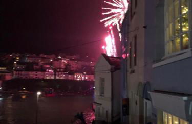 Mariners Cottage - Waters edge Fisherman's Cottage, Harbour & Sea Views & Free Dedicated Parking - Photo 54