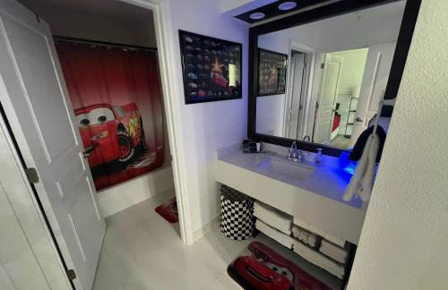 Free Shuttle 2 Queen Disney Area - Foto 90