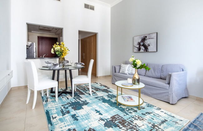 Radiant & Cozy Studio Apartment In Sports City - Photo 6