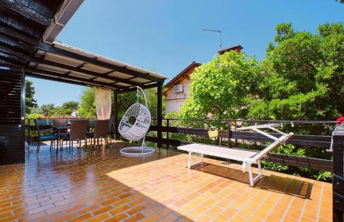 Beautiful Apartment In Mali Losinj - Foto 1