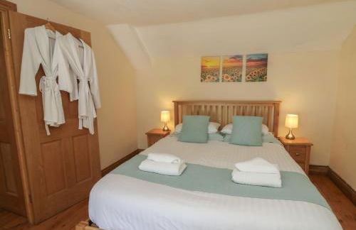 Felin Gogoyan - Photo 12