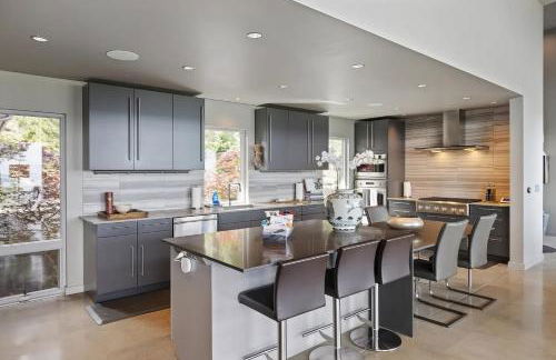 San Juan Islands - Ocean Views, Fire Pit & BBQ Area - Foto 9