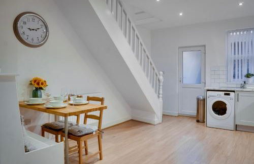 Birkenhead - 2 bedroom house - Foto 18