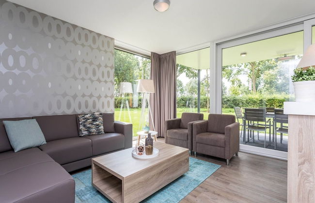 Modern Villa With Wellness in Limburg - Photo 9