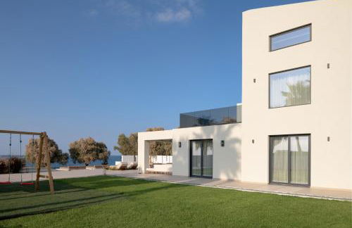 Asea Villa, Spectacular right-on-the-beach Retreat, By ThinkVilla - Foto 29