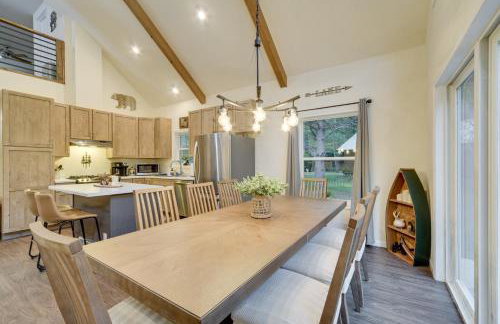 Waterfront Webster Cabin with Dock on Warner Lake! - Foto 9