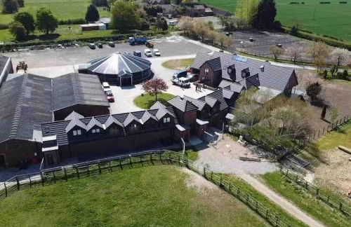 Hanaverian suit with amazing views of stud farm. - Foto 1